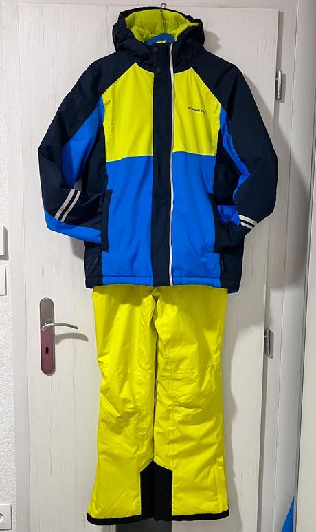 Krásny kvalitný komplet, alpine pro,164