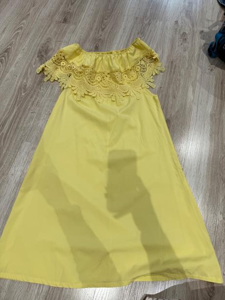 Žlté šaty, 