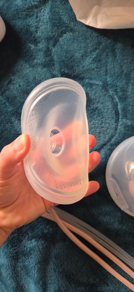 Odsávačka mlieka philips avent hands-free duo,