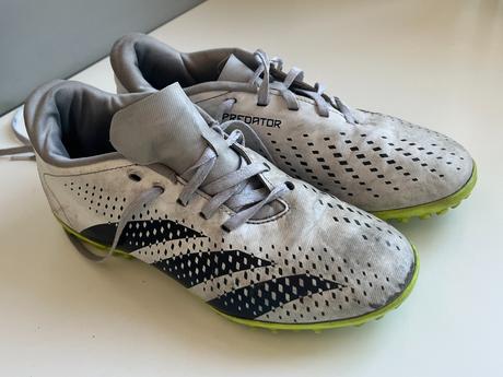 Futbalové turfy puma na umelú trávu veľ. 39 1/3, adidas,39