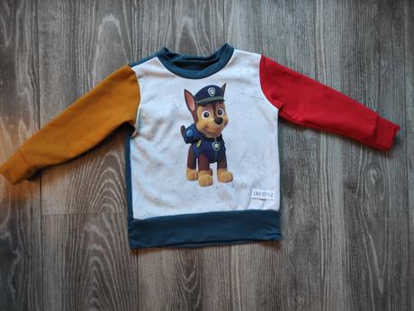 Mikina patrol, top stav, 92