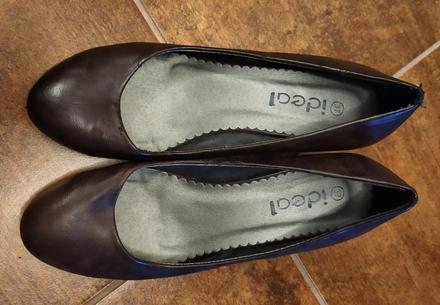 Lodičky na platforme, 37