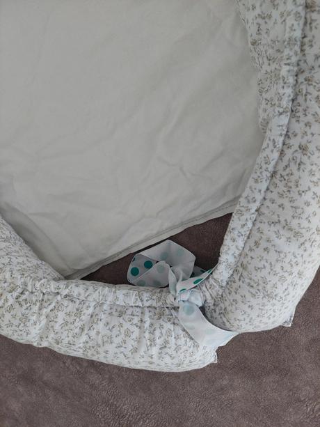 Hniezdo pre novorodenca + ulitka + ochranný mantin,