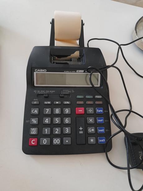 Kalkulačka casio,