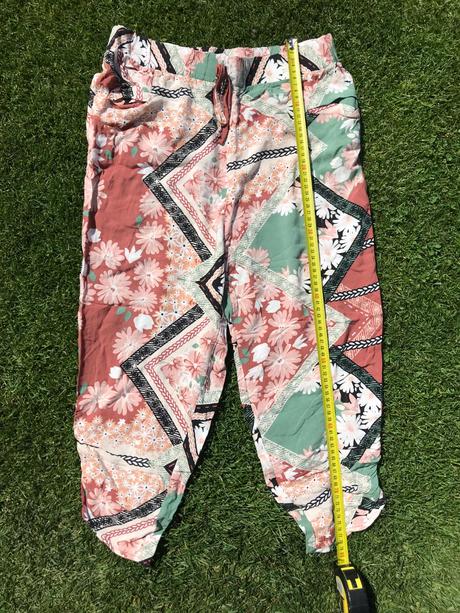 Tenké letné nohavice - trištvrťové, new yorker,40