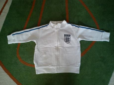 - biela mikina-england2-3 r, 104
