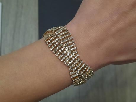 Dámske a dievčenské náramky,