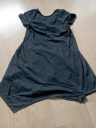 Asymetrické saty, 38