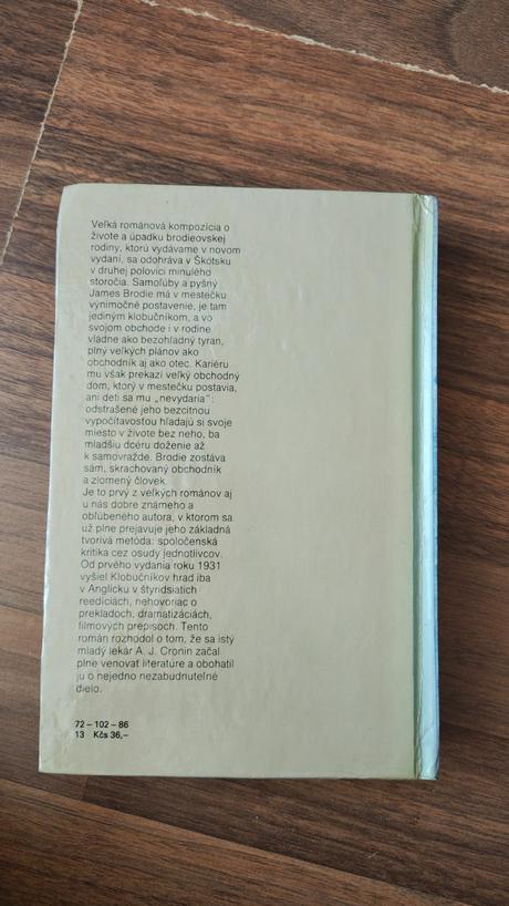 Kniha klobučníkov hrad,