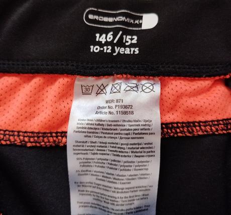 Balík futbalového oblečenia 146/152 - top stav, 146