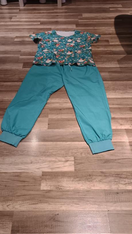 Lekárska uniforma, xl