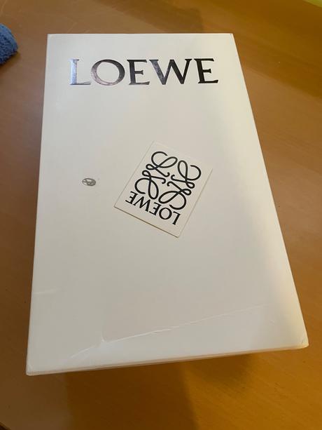 Tenisky loewe, armani,37