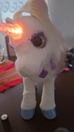 Jednorožec starlily, 