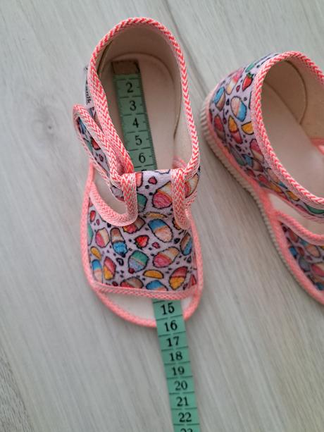 Manik papučky, manik,24