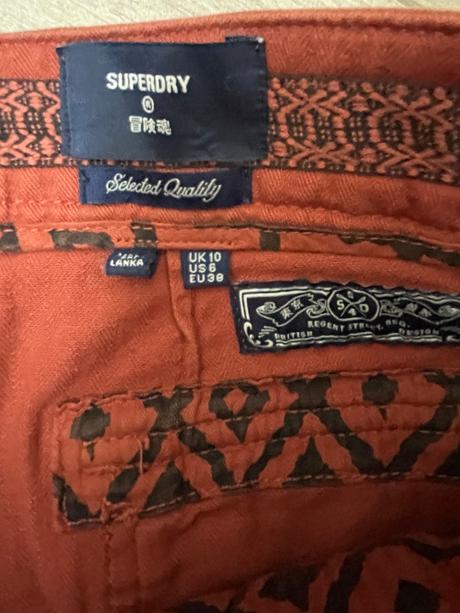 Superdry šortky tehlovej farby, superdry,l