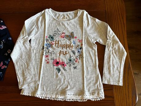 Tričká s motívom motýlikov 122/128 - dvojbalenie, h&m,122