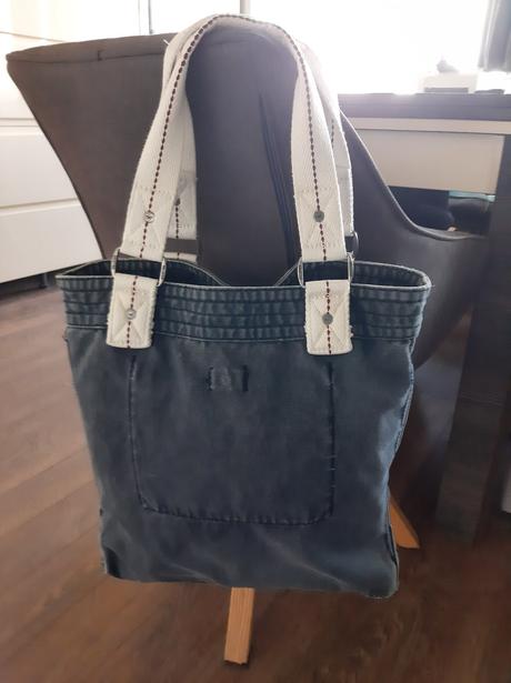 Veĺka hrubá kabela, abercrombie&fitch