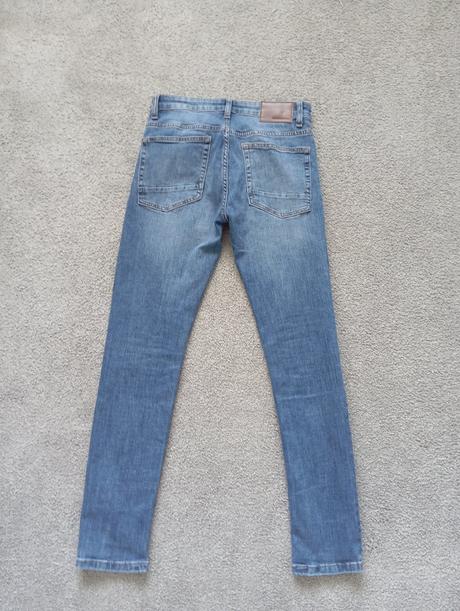 Modré rifle, house,28