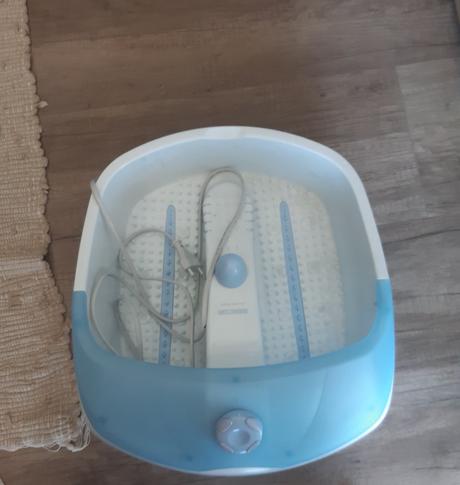 Masážna vanička na nohy, 