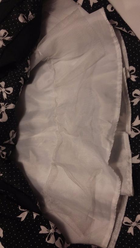 Romantické šaty, 128