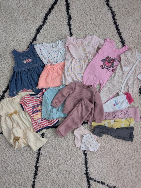 Balík dievčenského oblečenia, 68–80