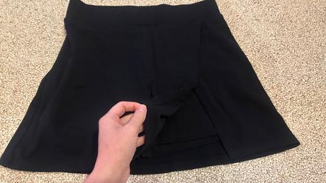 Kraťase-sukňa, sinsay,m