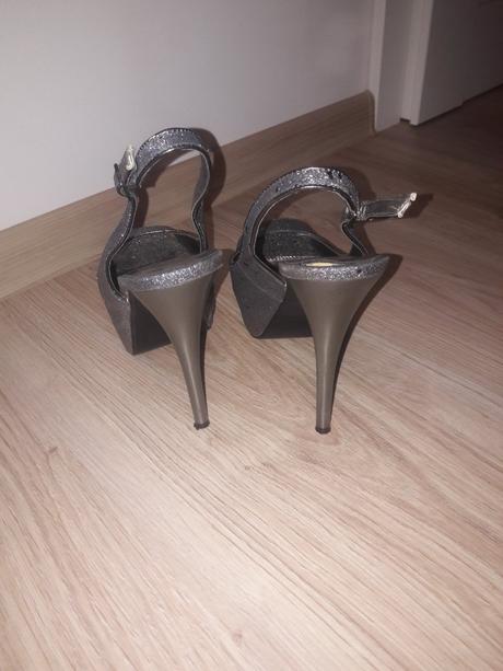 Sandale na platforme, 40