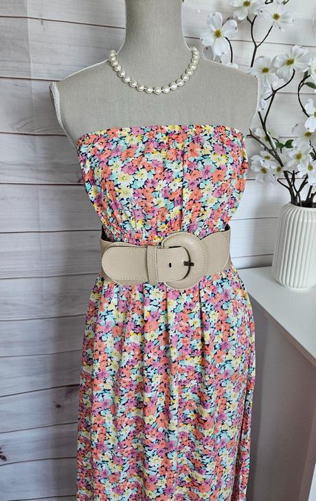 Lahulinké šaty, gate,36