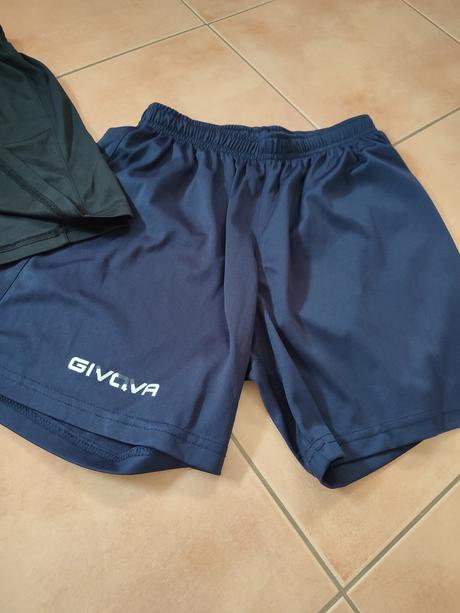Športové kraťasy zn.givova, s