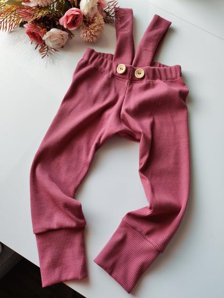 Rebrované rastúce legínky s trakmi, 86