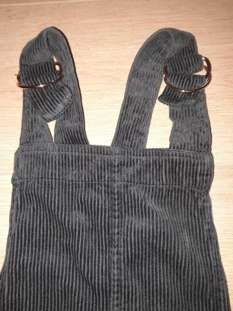 Saty, marks & spencer,122