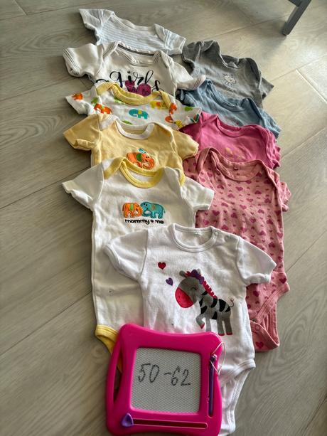 Body s krátkym rukavom, 56