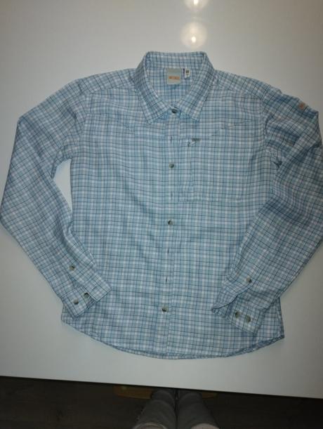 Teplá károvaná košeľa, 36