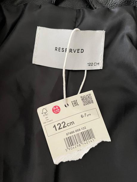 Kozenkova bunda, reserved,122