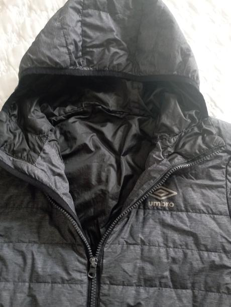 Umbro bunda, umbro,s