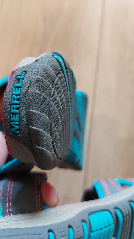 Sandalky, merrell,27