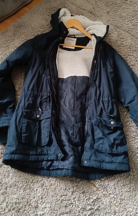 Bunda 170-176 size, takko,s