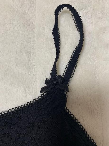 Tielko čierne elastické na ramienka so vzorom, l / m