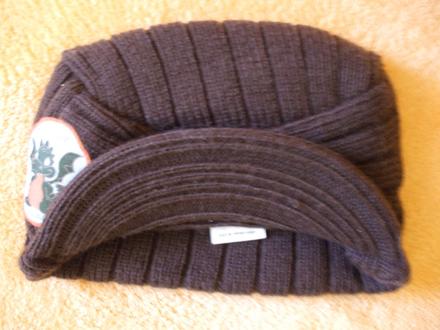 Čiapočka s dráčikom, 80