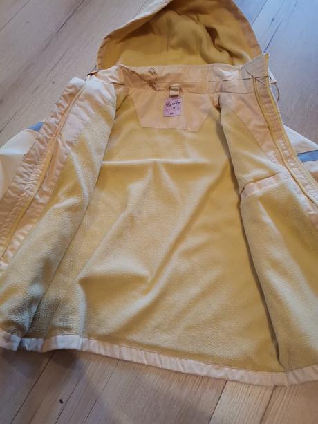 Prechodná bunda s kapucňou, 152