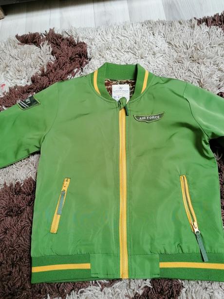 Tenucka vetrovka, 110