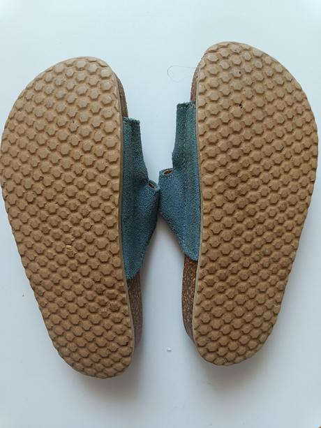 Chlapcenske korkove drevaky, 30