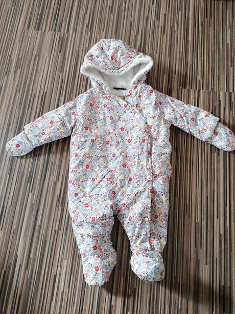 Overal na zimu, sergent major,62