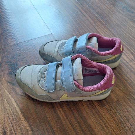 Dievčenské tenisky nike, 33,5, nike,33
