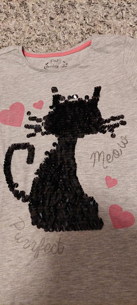 Tričko s flitrami 8-9r., f&f,134