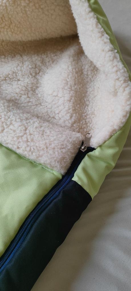 Vlnený fusak do kočíka, 