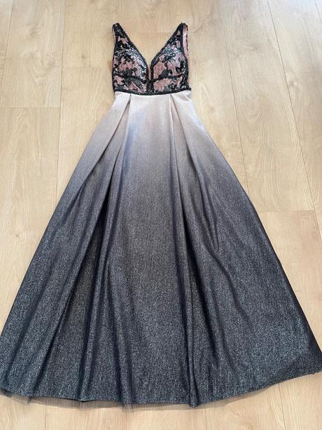 Šaty slávnostné, s