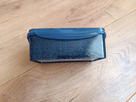 Desiatoby box slon,