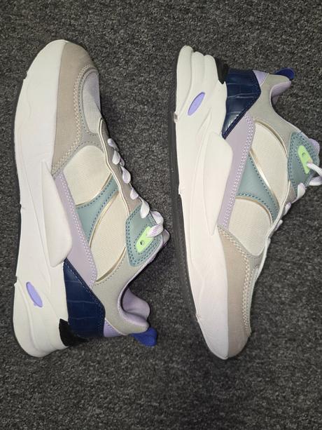 Tenisky vel.38, stradivarius,38