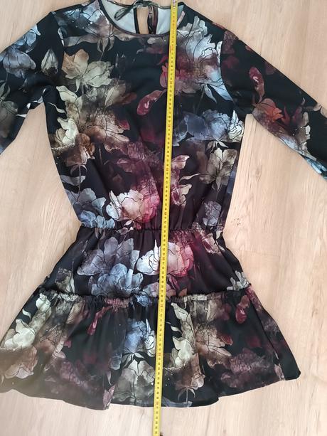 Šaty s dlhým rukávom, m